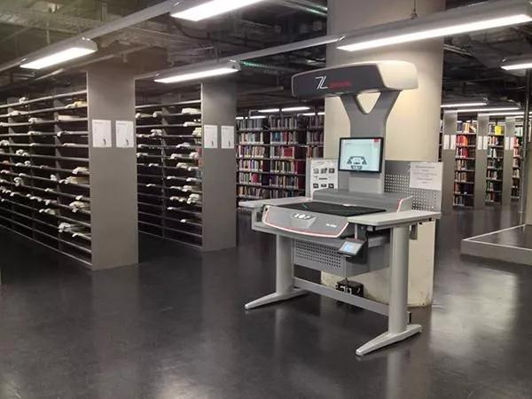 高校圖書館海量圖書如何實(shí)現(xiàn)數(shù)字化？
